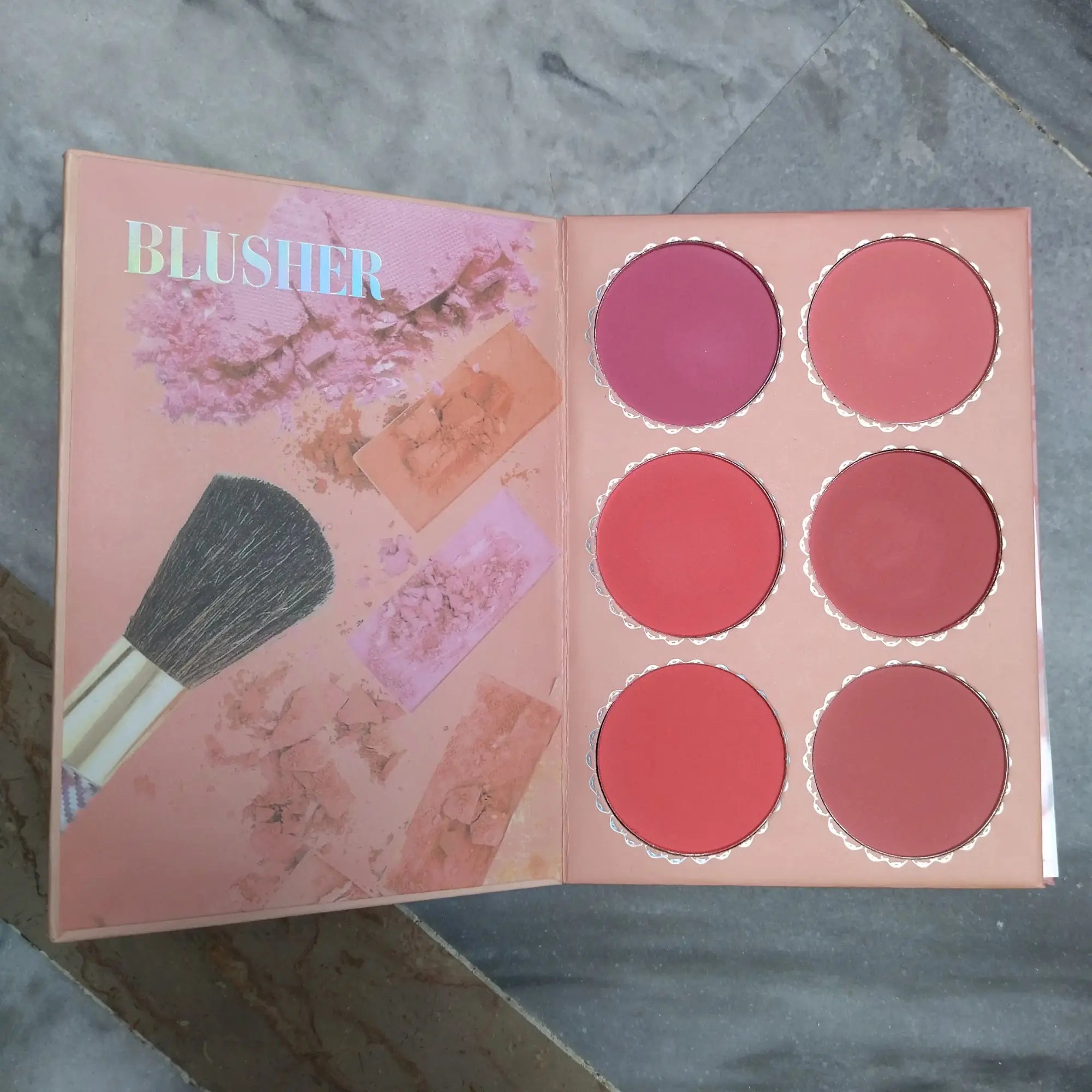 Uratmpara 4-Pages Book Palette