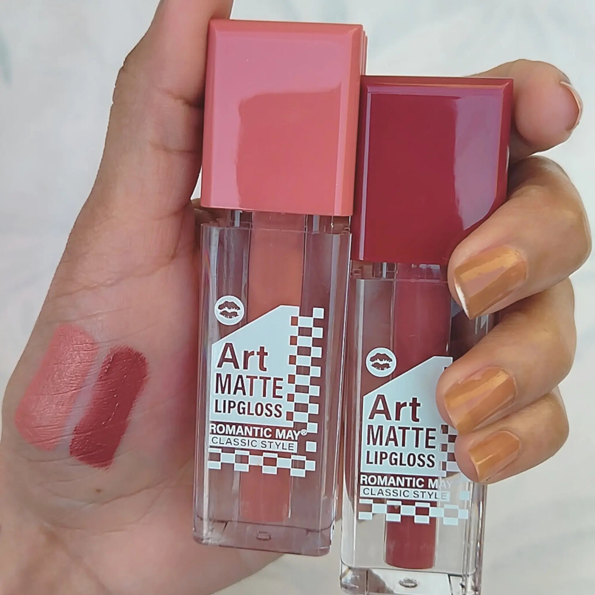 Matte Liquid Lipstick – Long-Lasting, Smooth Finish